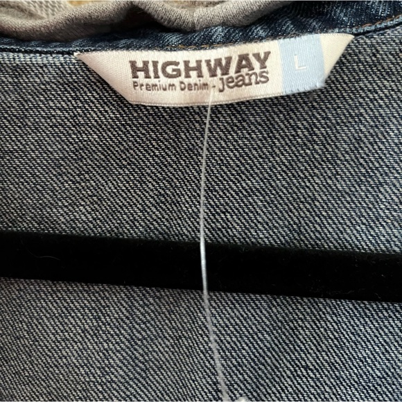 Hoodie Jean Jacket - Picture 5 of 5